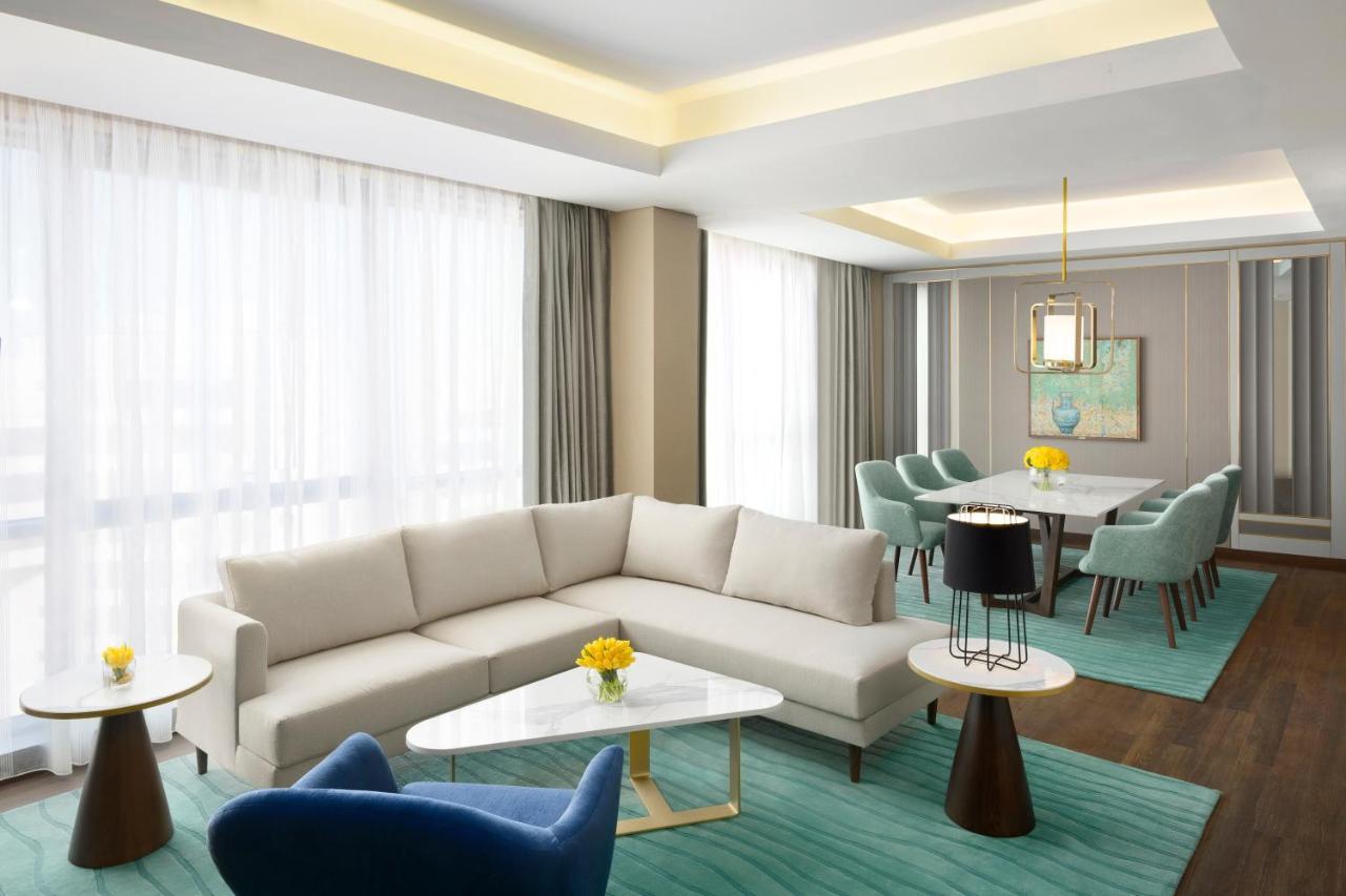 Grand Hyatt Al Khobar Hotel And Residences エクステリア 写真 A suite at the hotel